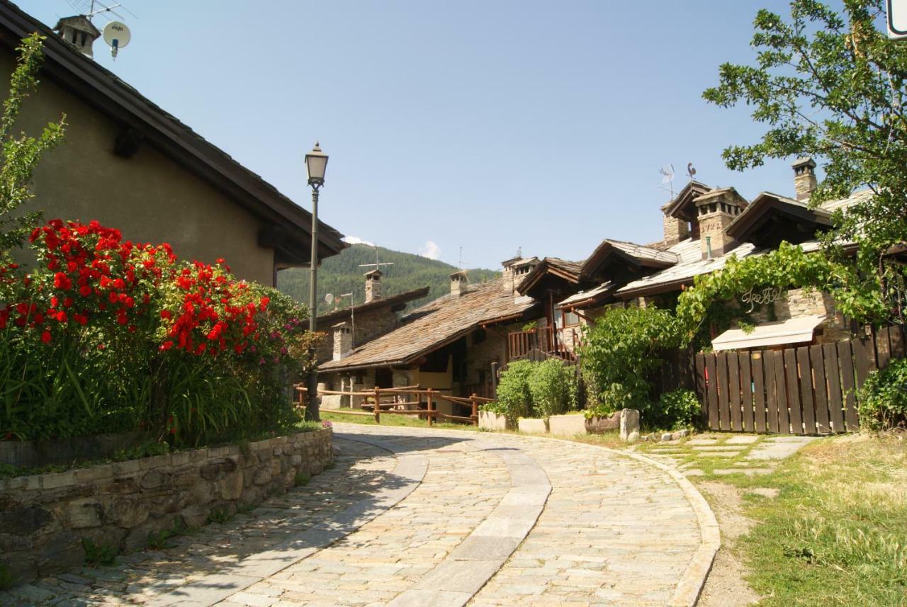 グレッサーンLa Maison De Mariettaアパートメント エクステリア 写真